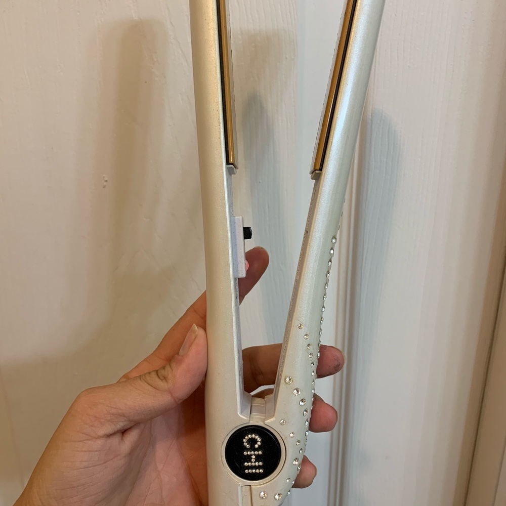 Chi straightener